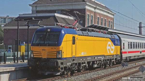 59731 Piko E-Lok/Sound BR 193 ELL NS VI + PluX22 Dec. 1 59731 Piko E-Lok/Sound BR 193 ELL NS VI + PluX22 Dec.